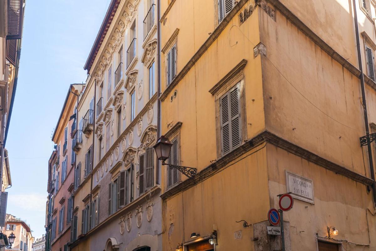 Domus Lupae -Live In The Heart Of Rome Apartment Bagian luar foto